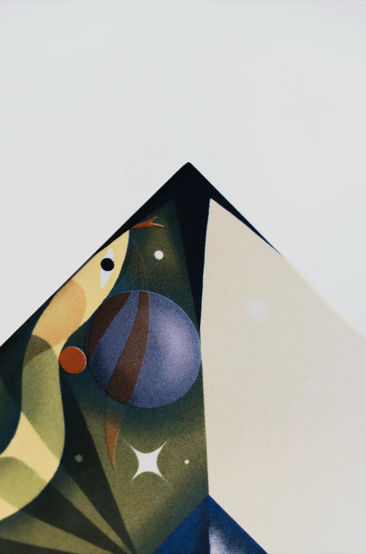 Corner view of Serpente ceramic tile by Clay highlighting geometric shapes – available exclusively on Clay